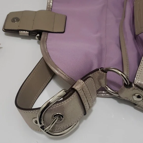 Coach Vintage Soho Elegant Metallic Leather Shoulder Bag - Picture 10 of 12